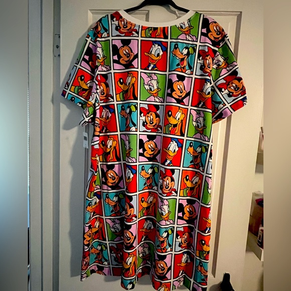 Disney Character T-Shirt Dress - 3X - Picture 2 of 6